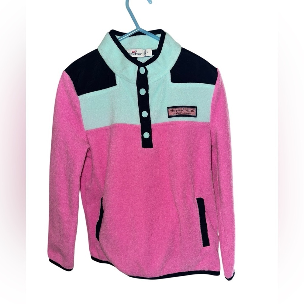 Vineyard Vines Girls Polar Fleece Pullover. Size Small